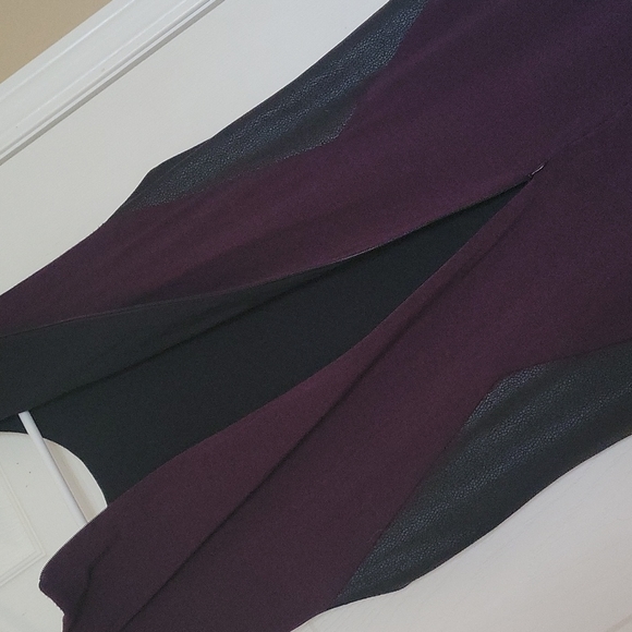 KAREN KANE RAYON BLACK/PURPLE SHEATH DRESS. Large. - Picture 7 of 11